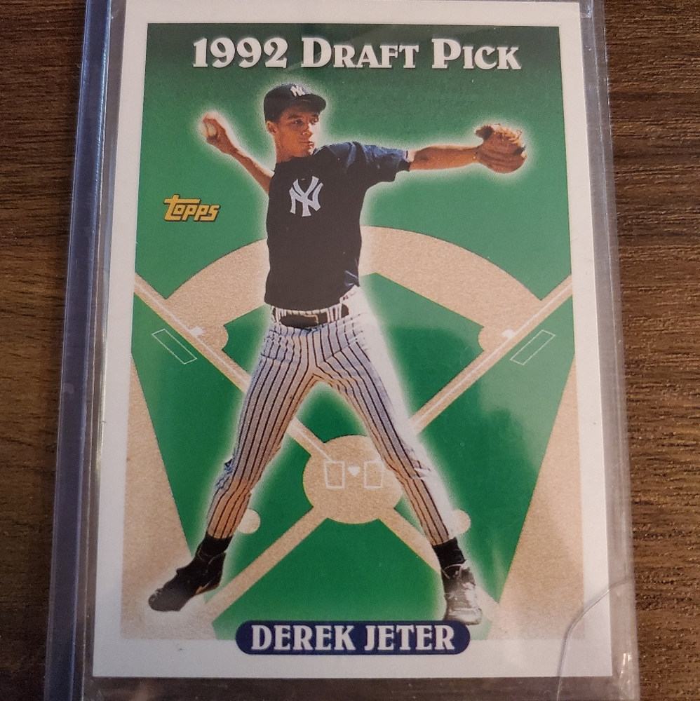 Topps 1992 Derek Jeter Rookie Card